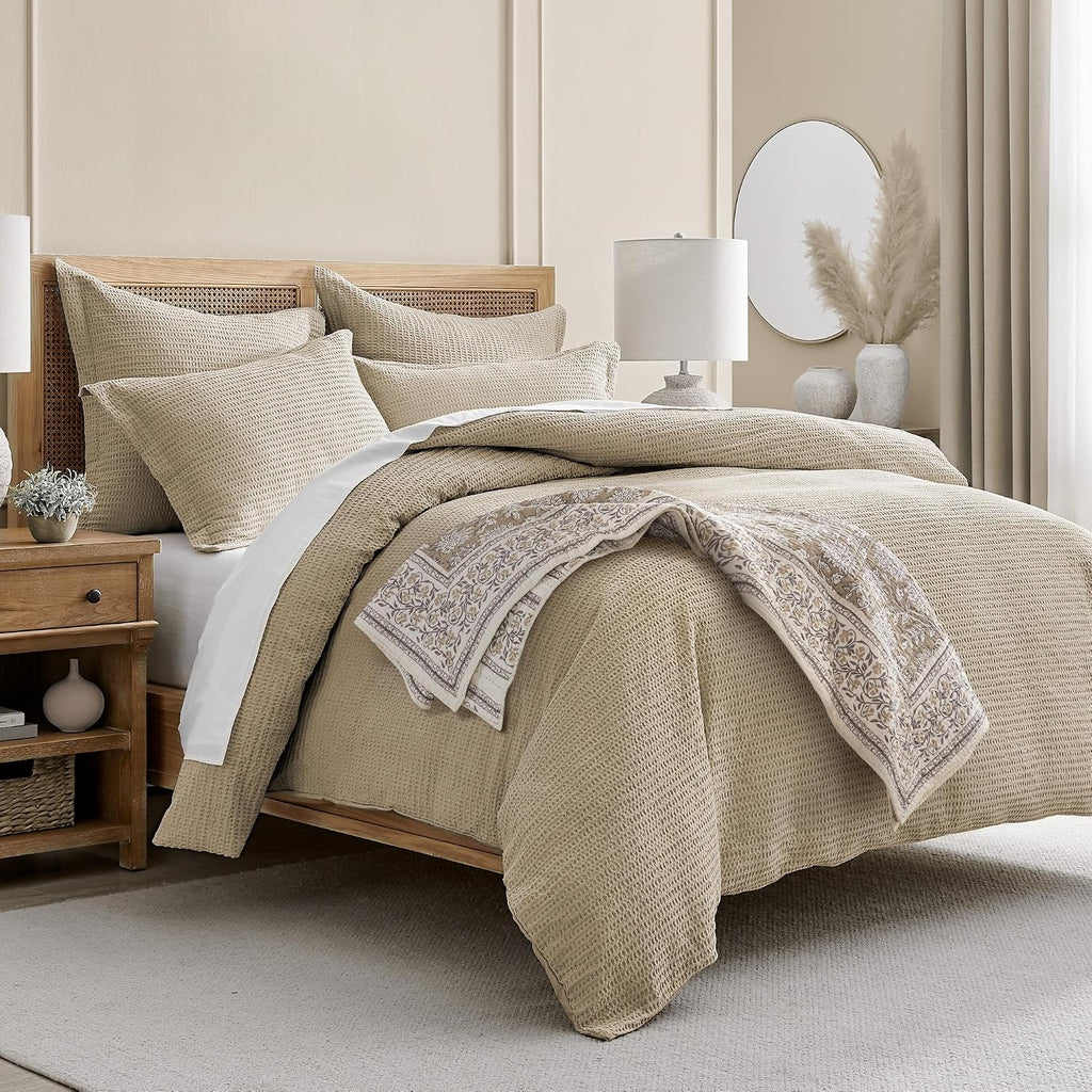 Taupe Floral Quilted Throw
